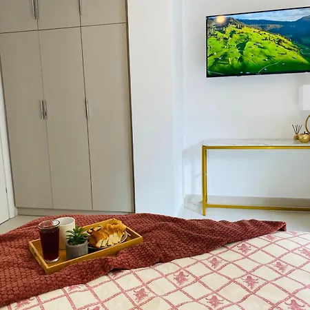 The Twin Residences In Kallithea *