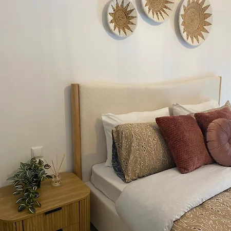 The Twin Residences In Kallithea *